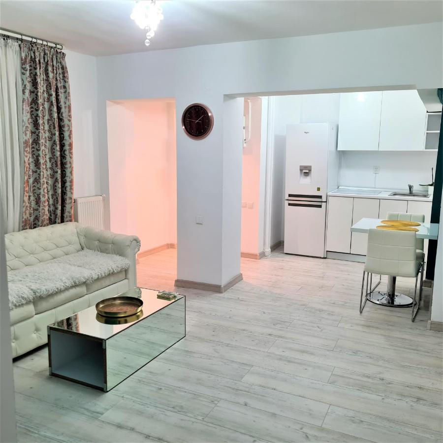 Apartment World